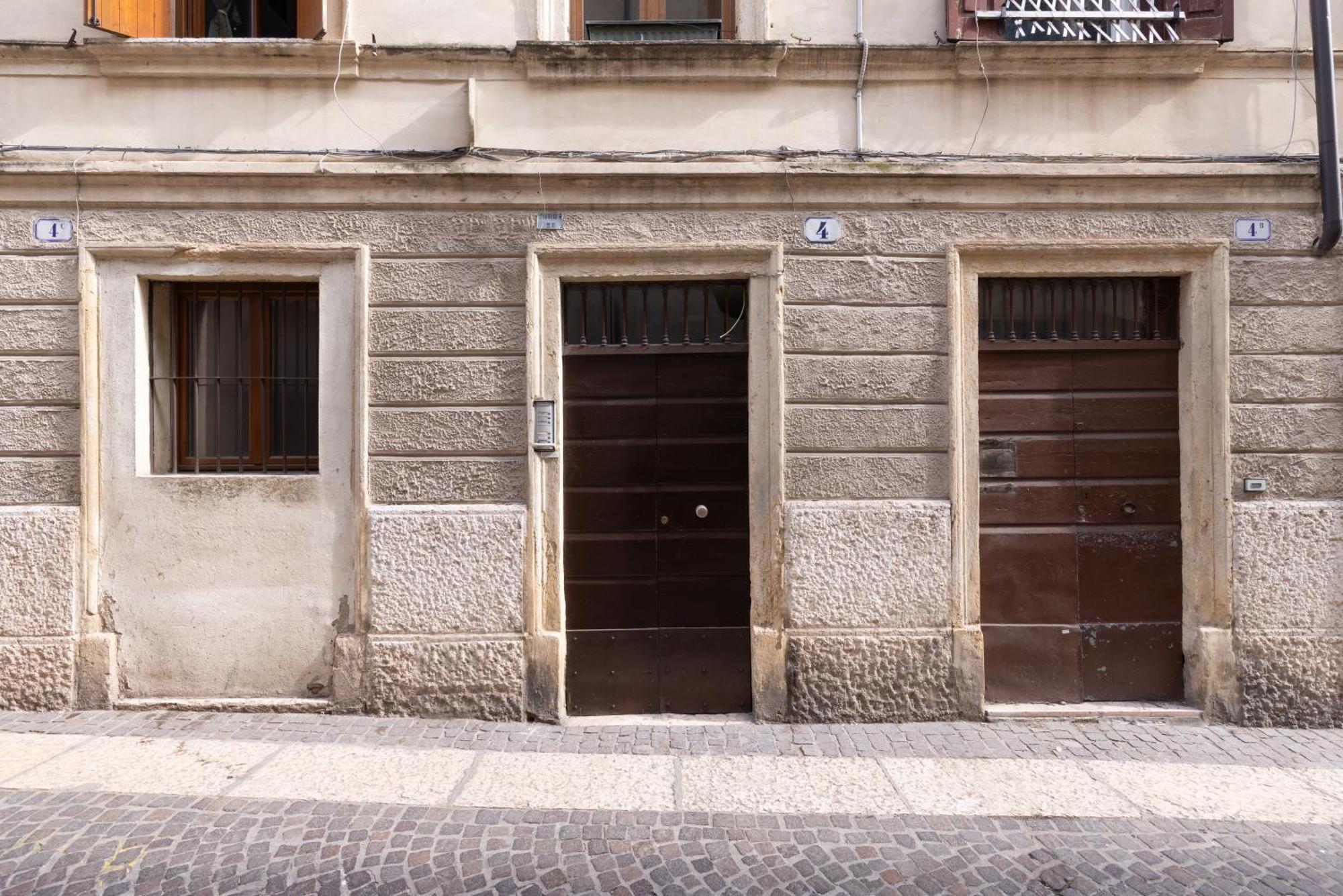 Anticavalle Intero Appartamento Verona Exterior foto